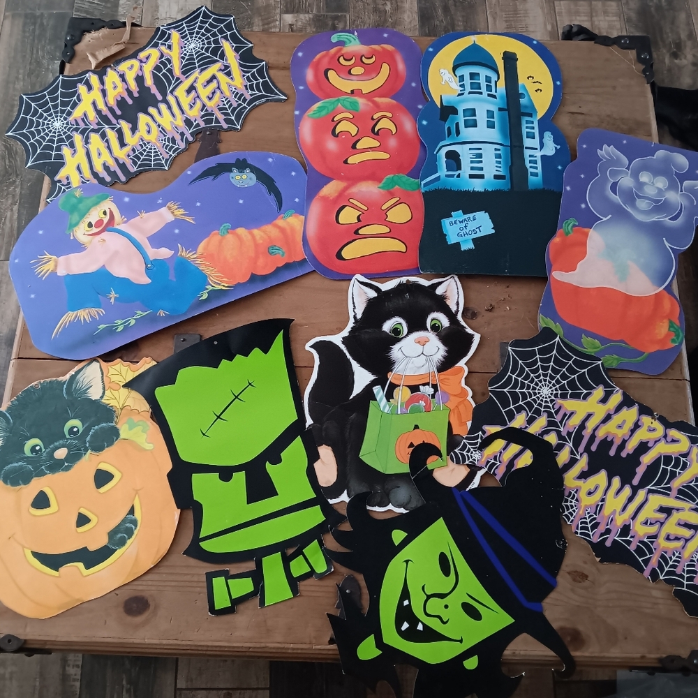 10 vintage Eureka Halloween decor wall cut outs.